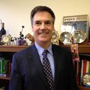 Dr. Thomas Magnani